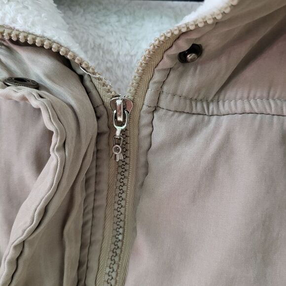 Microfiber Coat with Sherpa Collar - Size XL - Picture 4 of 5